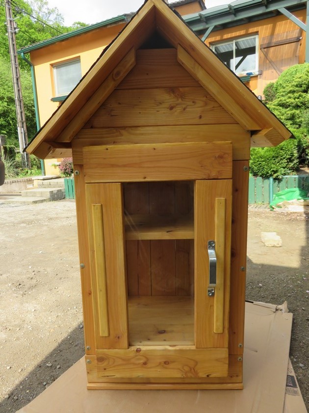 Cabane a livre m1