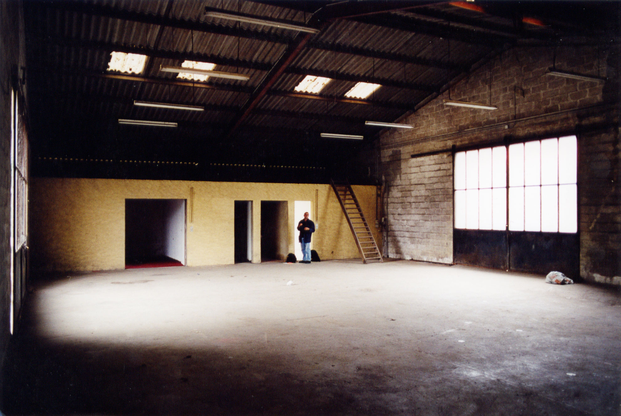 Hangar2