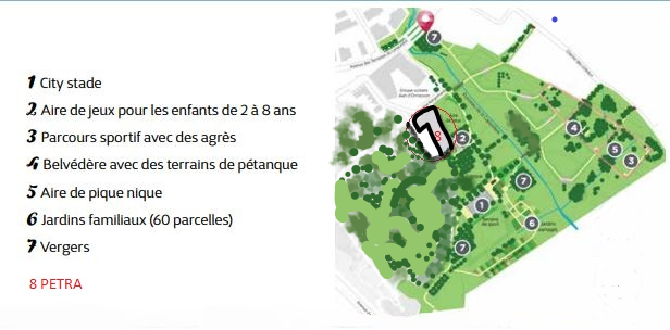 Parc-couleeeur-devant-PETRA