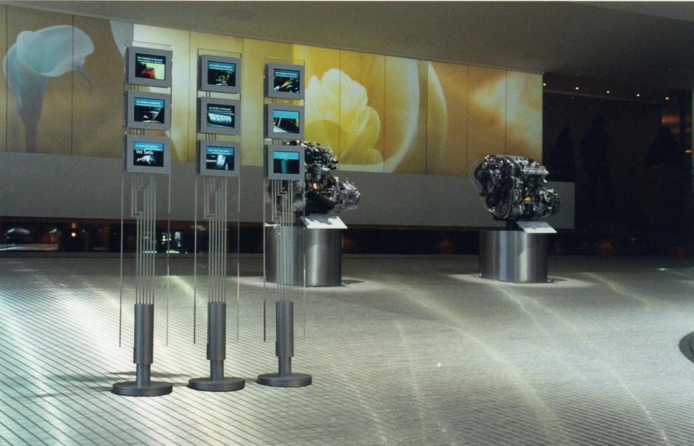 Renault geneve 2001 1