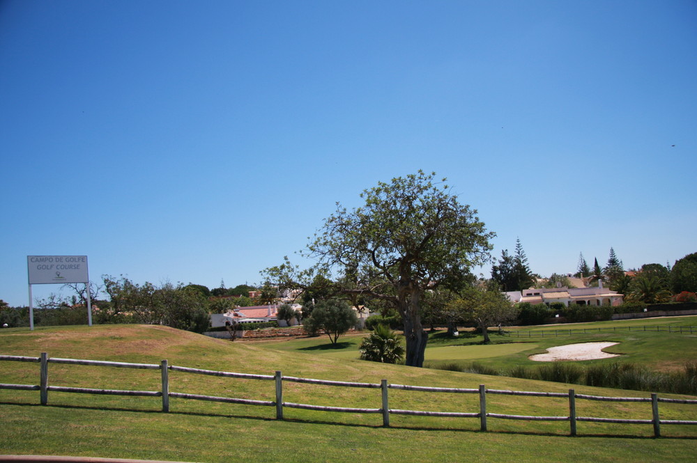 27 un golf de villamoura a 6 km 3 