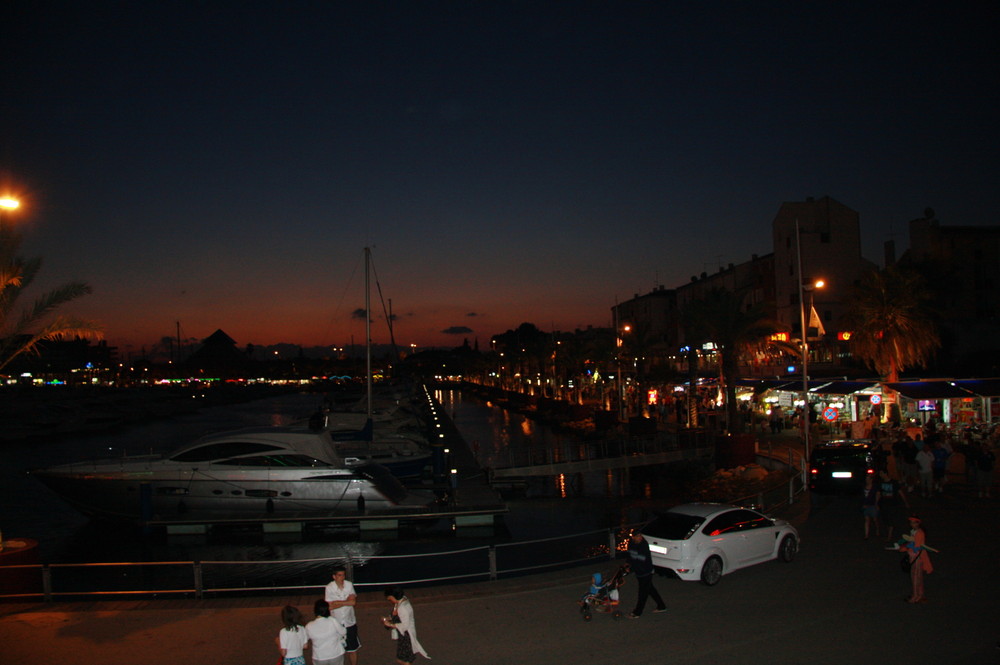 38 la marina de villamoura a 8 km