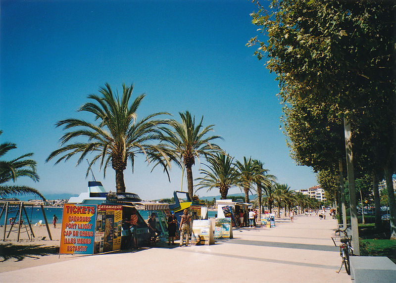 Roses Palmenpromenade