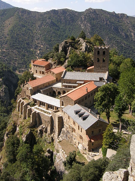 450px Saint Martin du Canigou