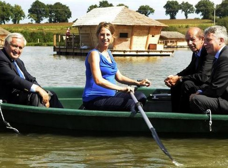 Maud fontenoy raffarin etang ponteil