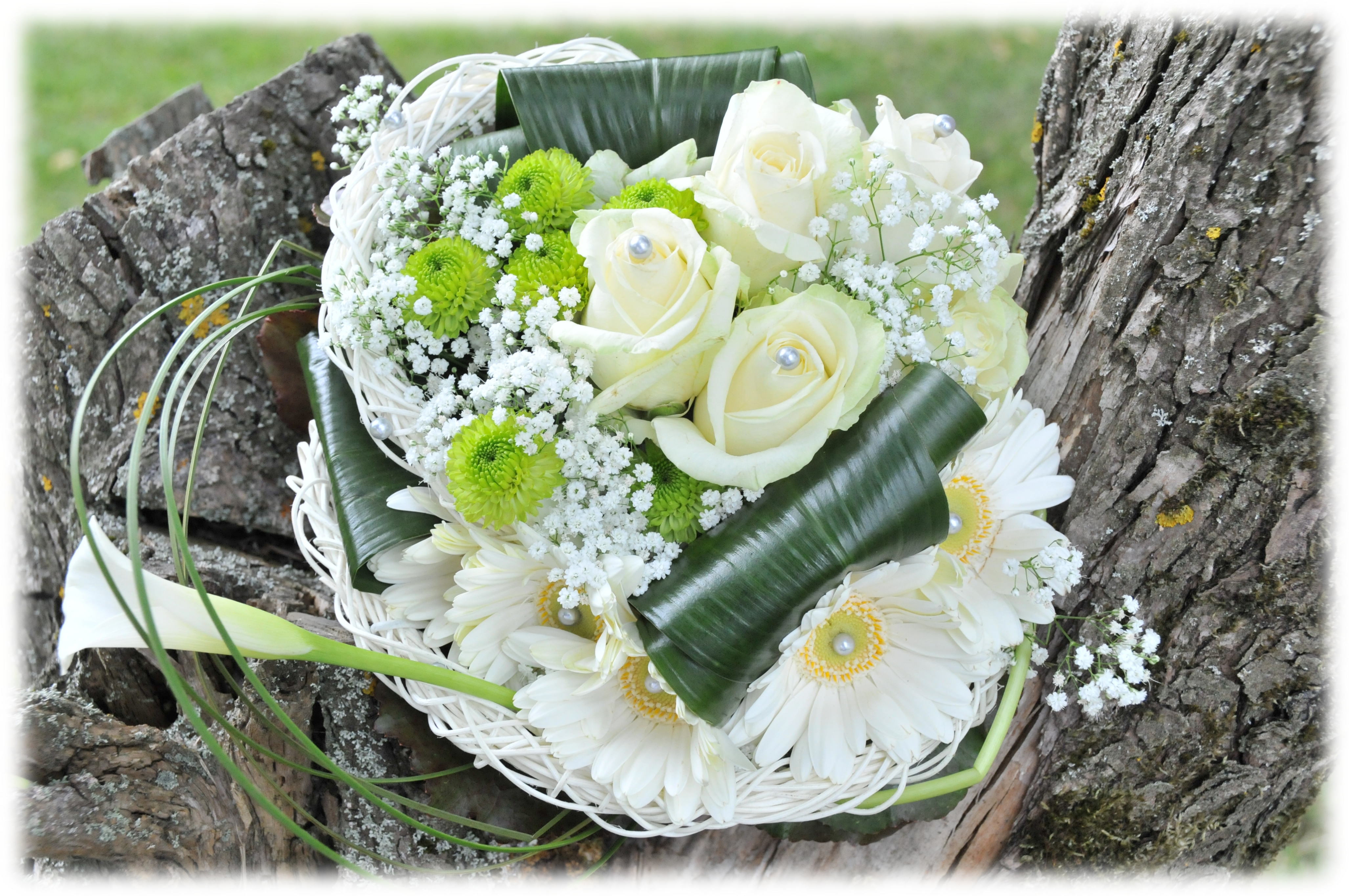 Bouquet de mariee moute