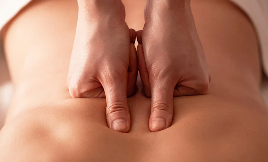 Le massage, pour dénouer les contractures musculaires, est-ce efficace ?