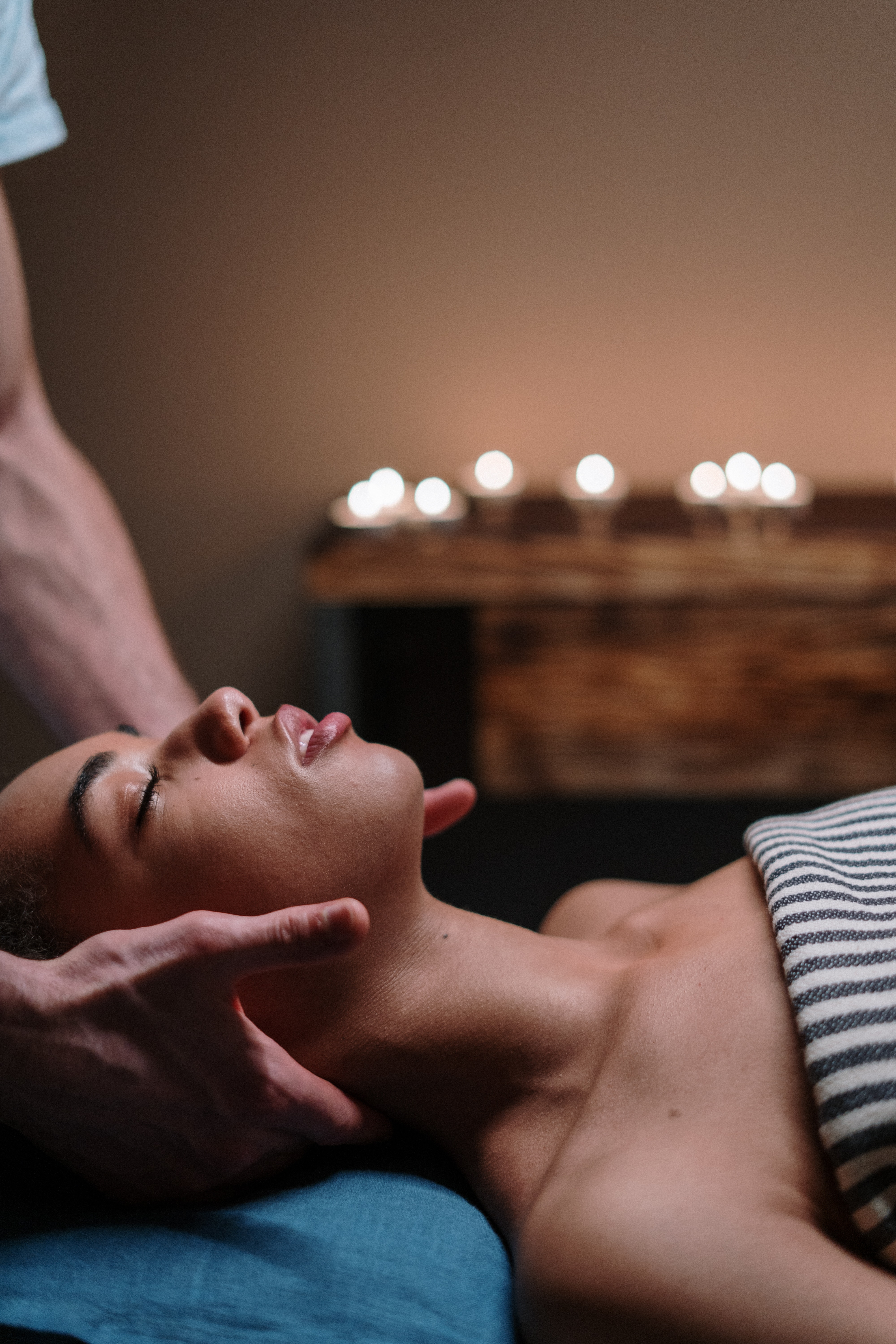 Mal au cou : et si c'était le stress ?