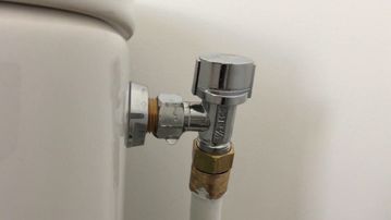 fuite robinet d'arret wc mes depanneurs