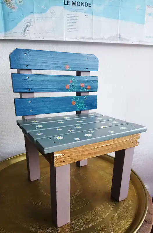 2023 06 22 petite chaise 1