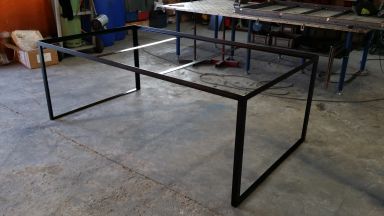 structure acier table