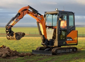 Develon élargit sa gamme