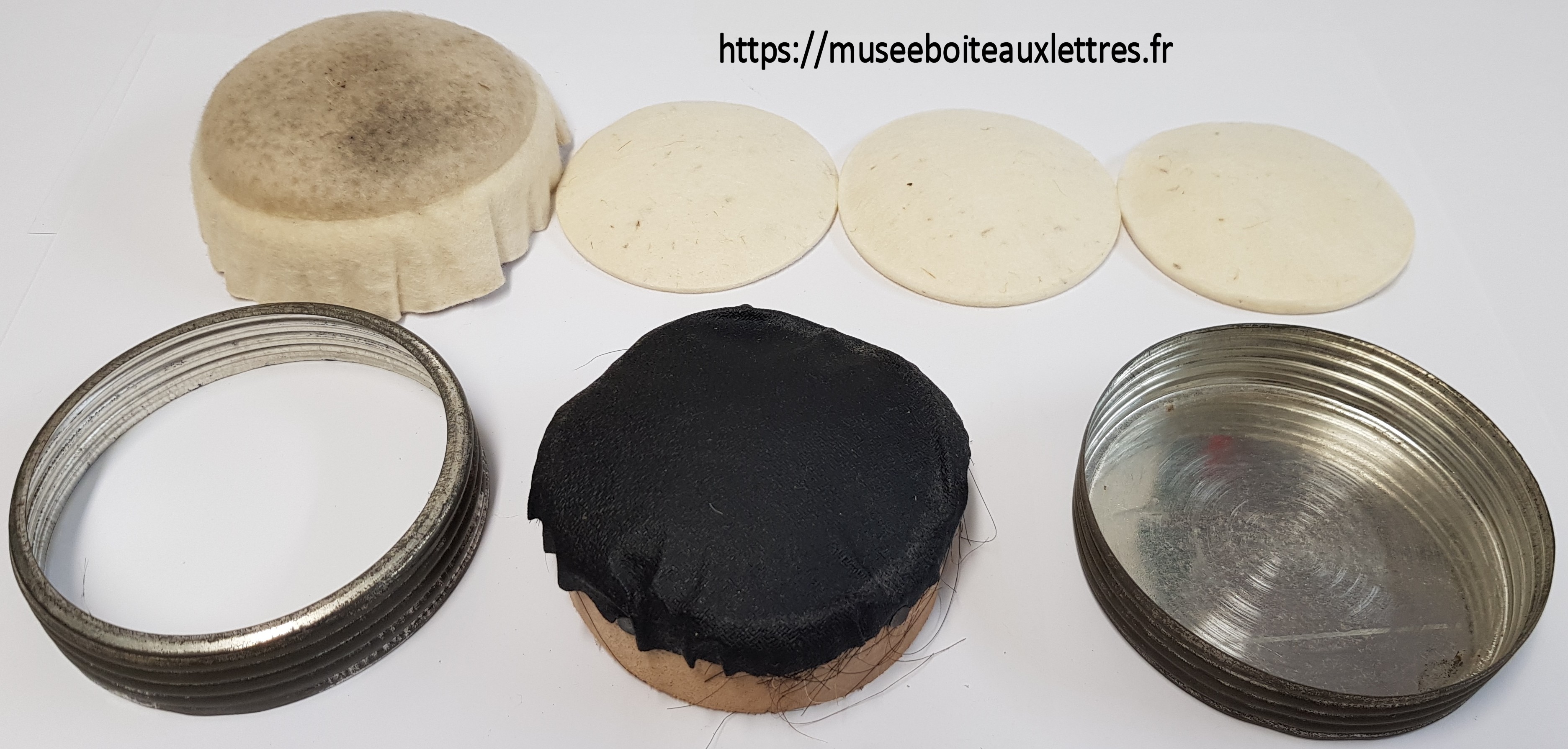 encreur la poste cachet