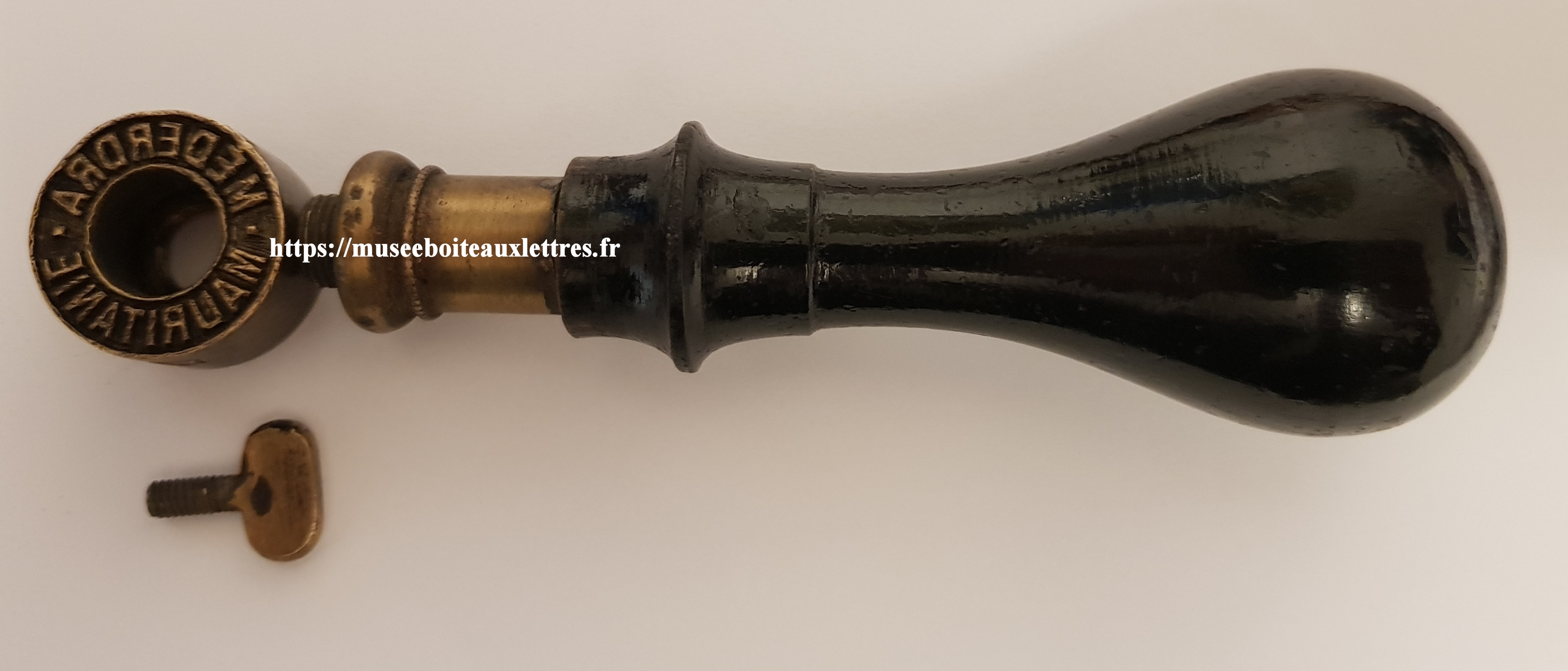 timbre à date PTT colonie française