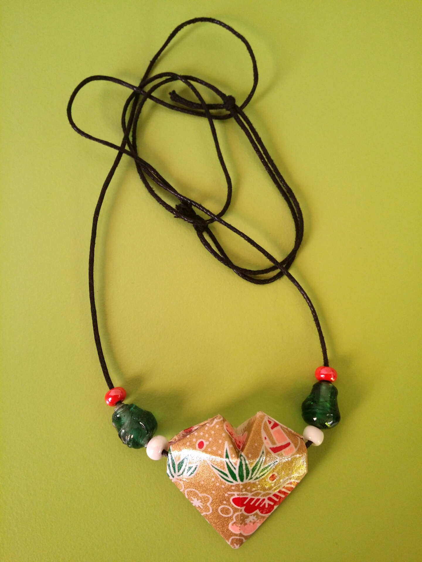 Collier Cœur, pousses de bambou, 12€