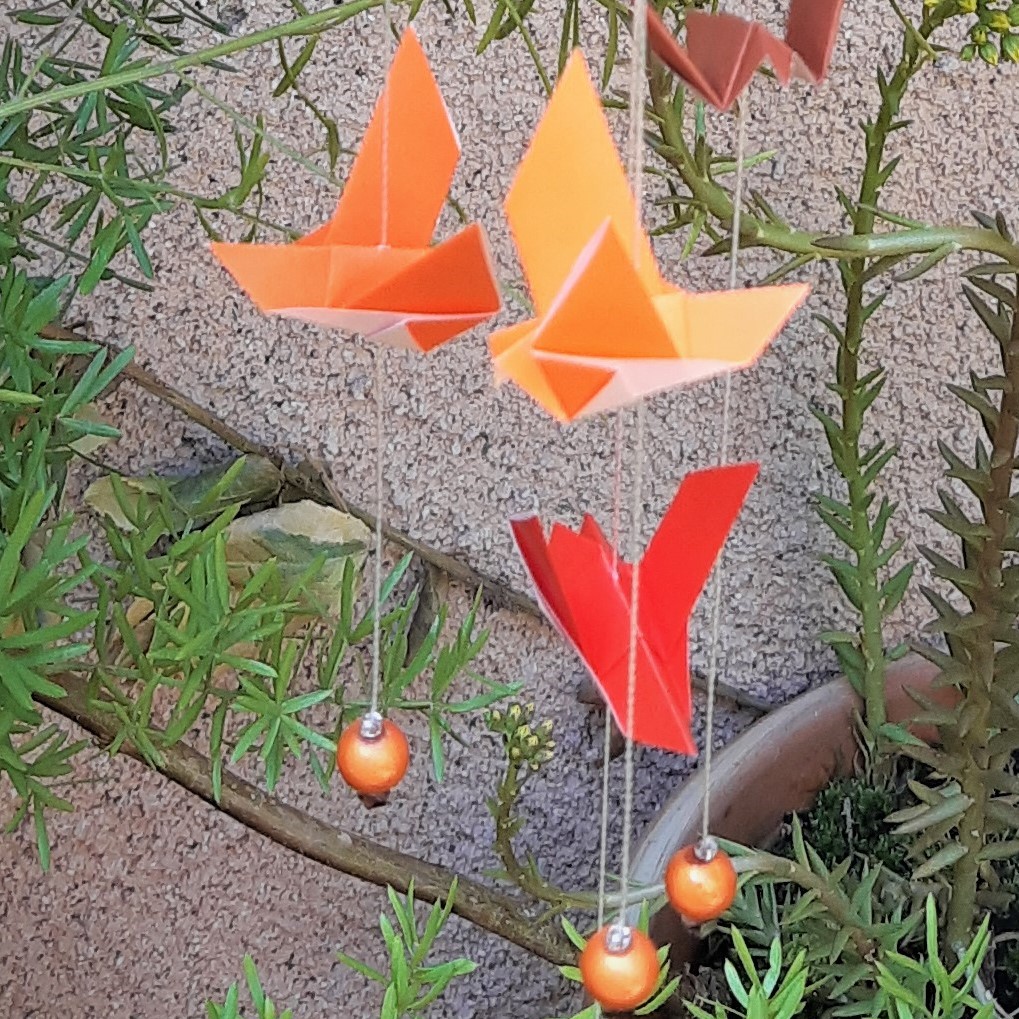 Mini mobile Envolée d'oiseaux orange