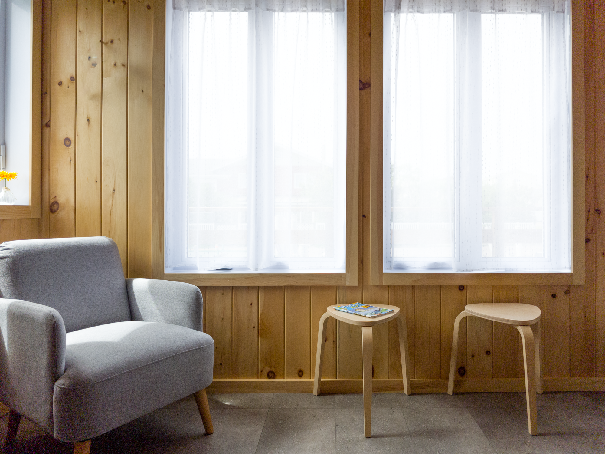 Ql lapasserelle maisonnette salon 2