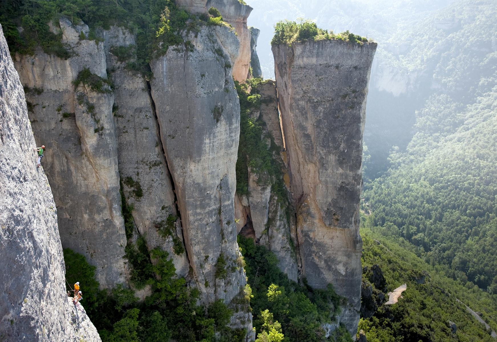 Multi pitch climbing