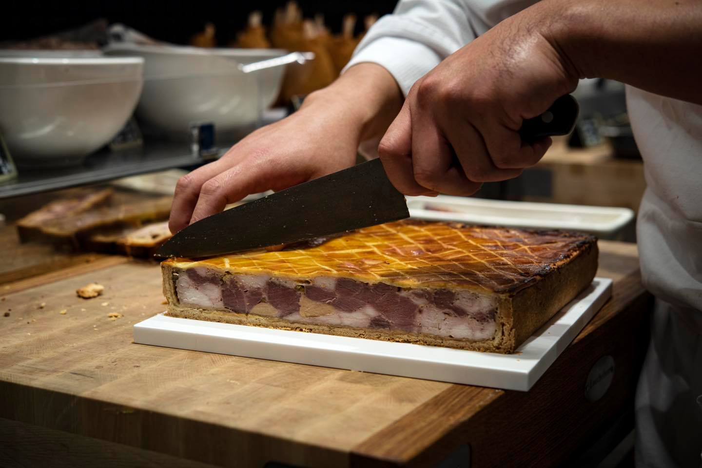 Arnaud nicolas pate en croute de volailles et foie gras