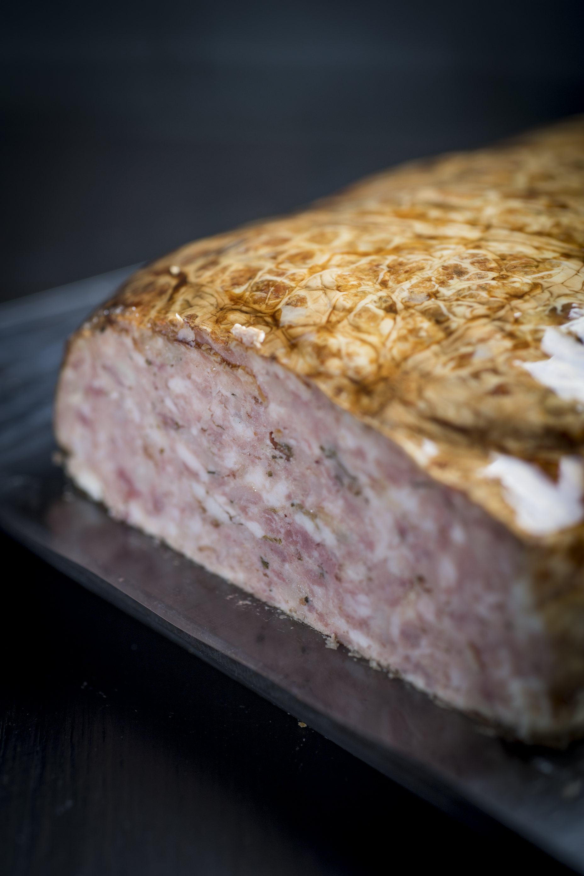 Arnaud nicolas terrine de lapin et cochon aromatisee a la sarriette