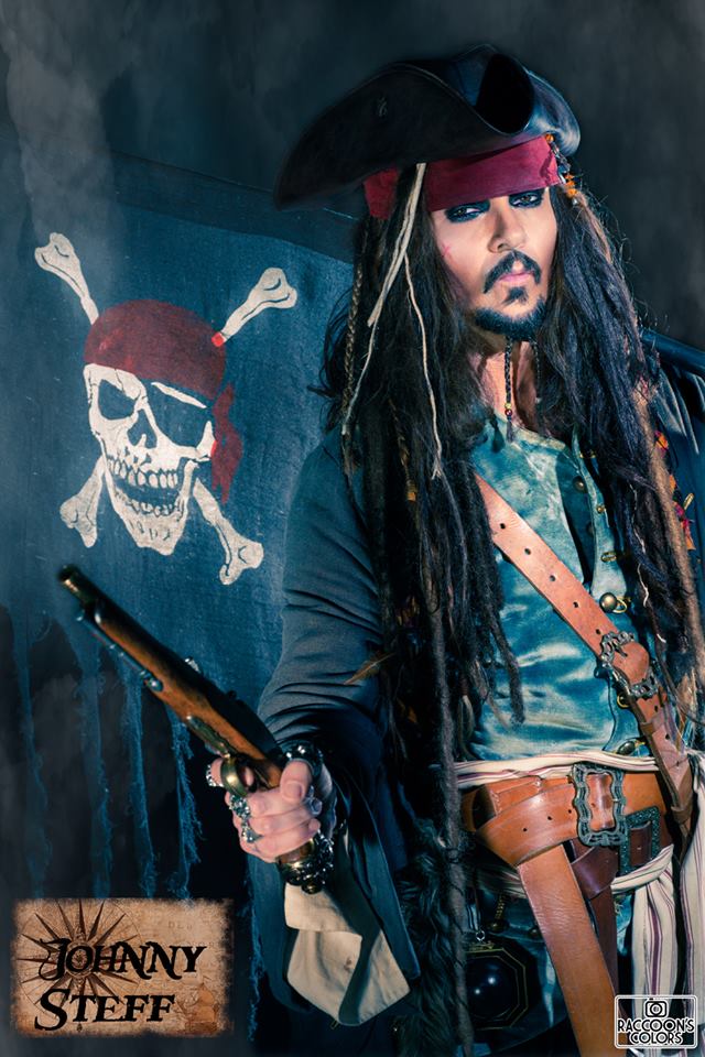 Jack sparrow sosie officiel