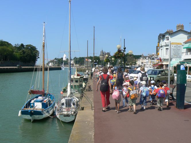 Balade sur les quais du port de peche 239