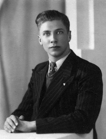 Quiévreux René