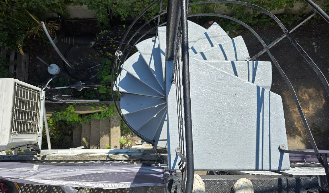 Realisations page 10