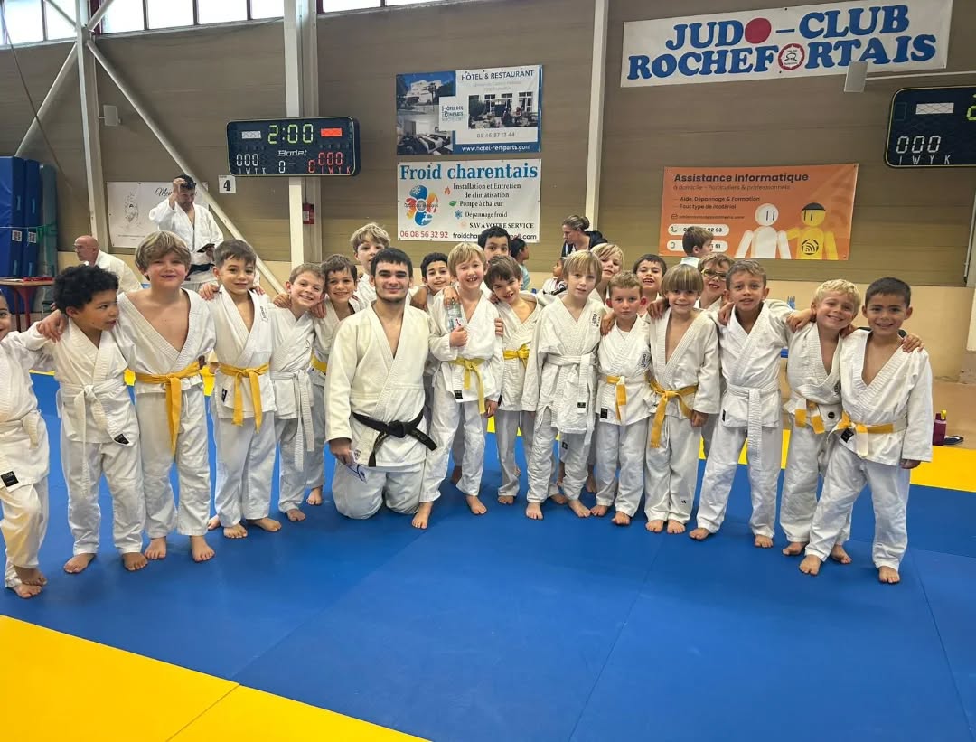 583894343 18056432792641576 3476558083675677945 n 1 