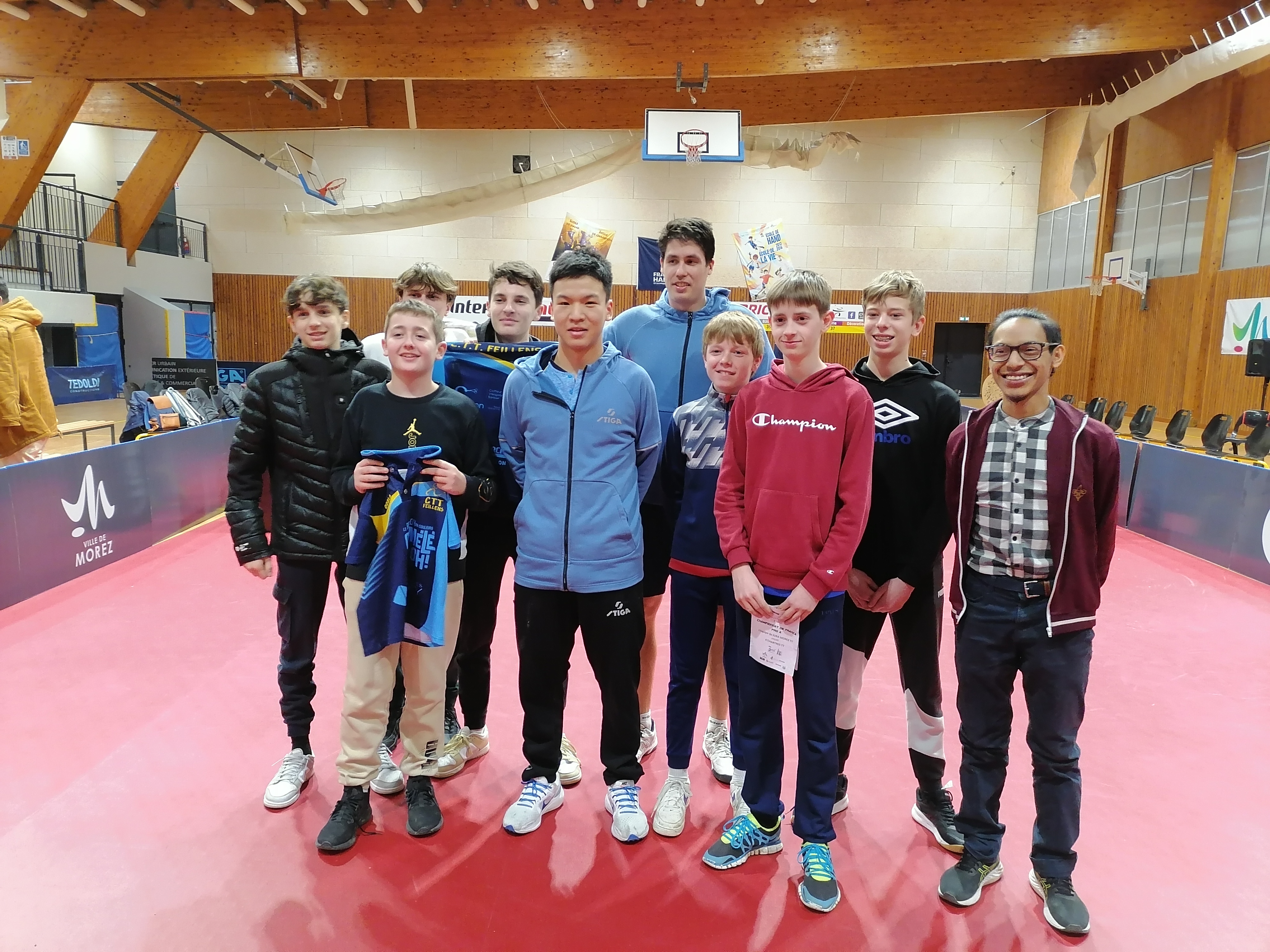 Avec 2 joueurs de JURA MOREZ