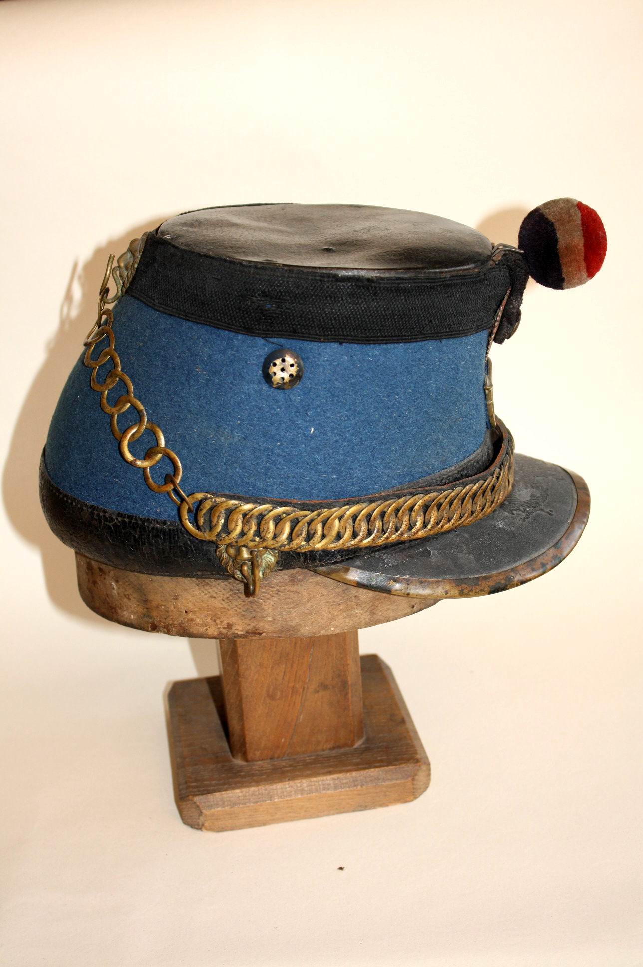 Schako chasseur 03