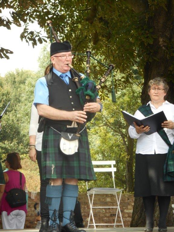 Scot02