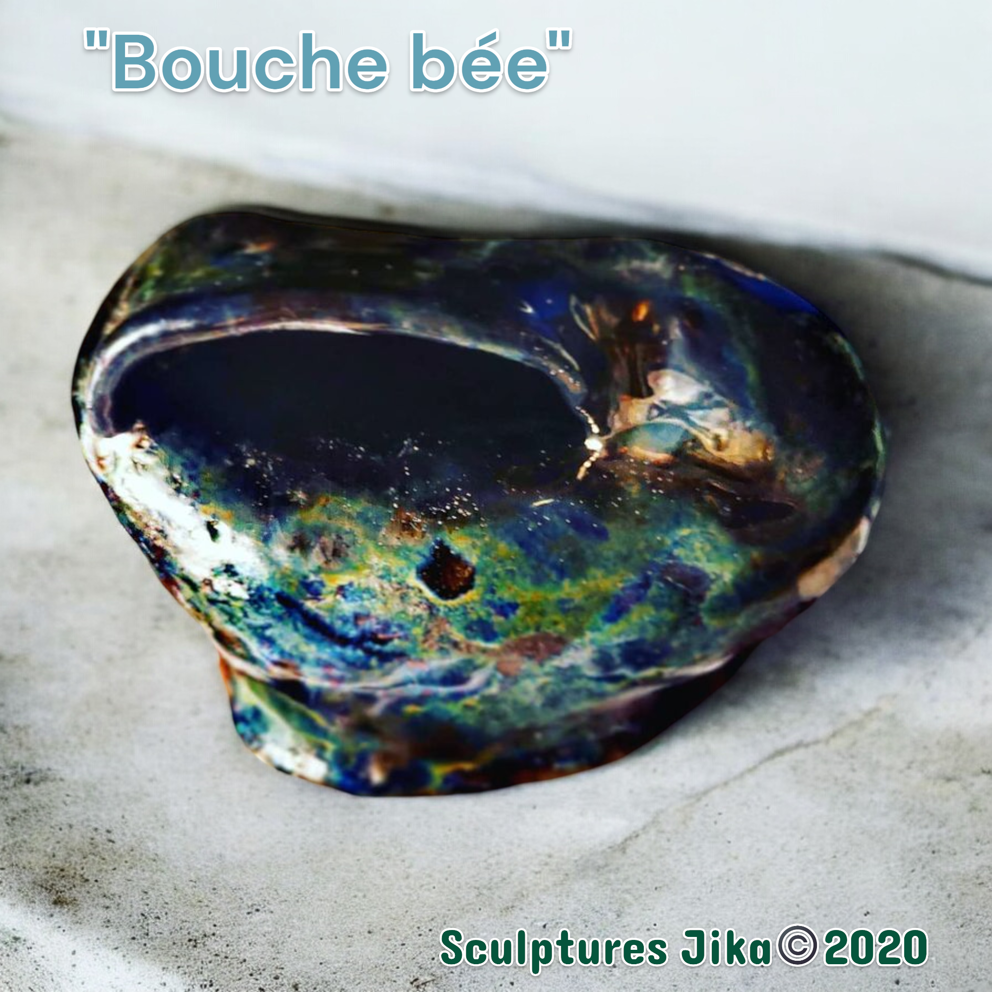 0036 bouche bee 2020