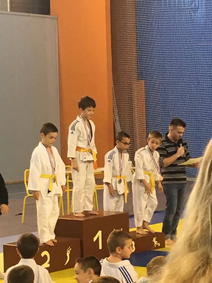 45890252 721051811586792 519399302867451904 n