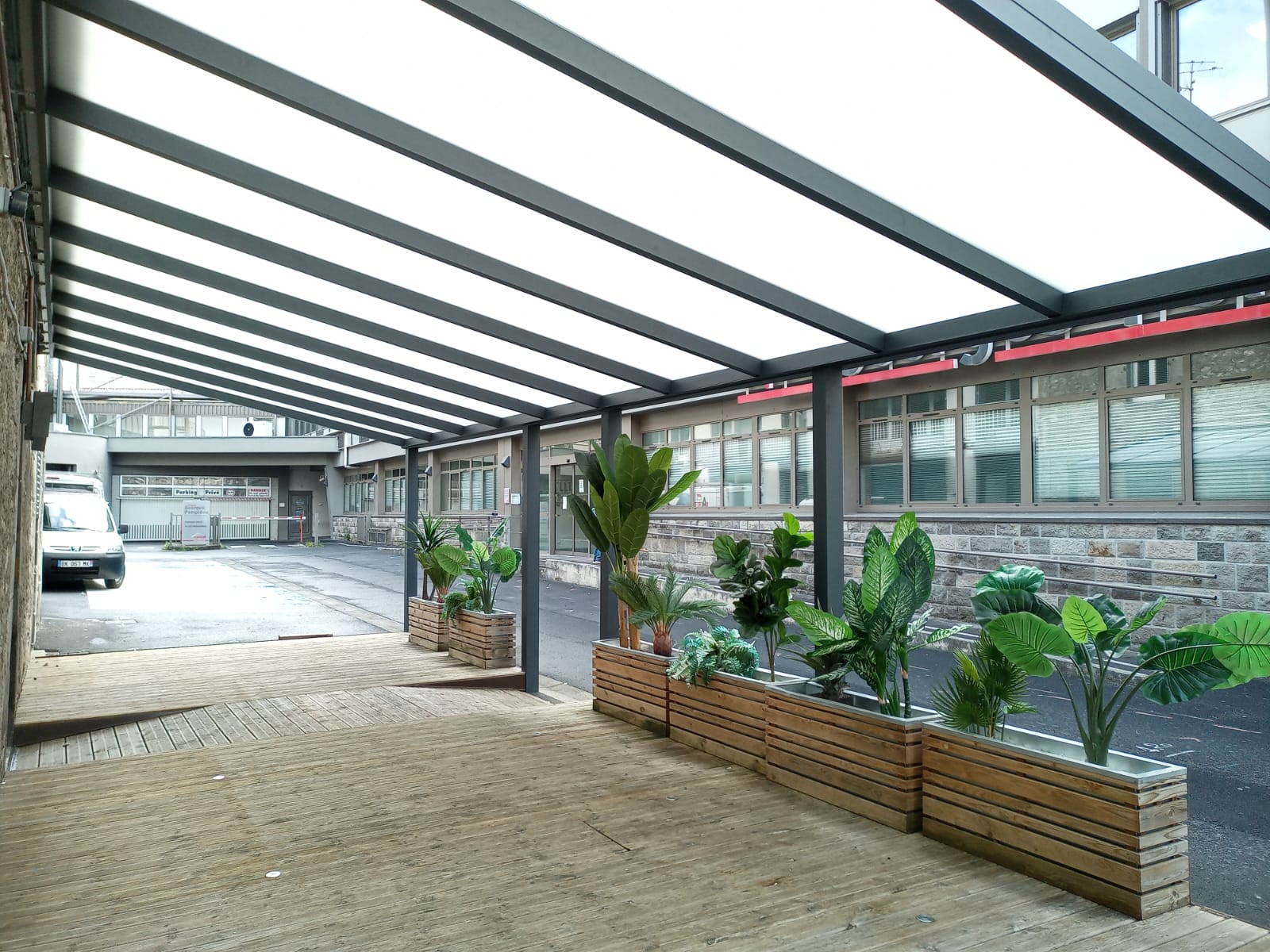 Photo pergola toit fixe presnetation produit