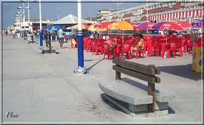 Esplanade 2