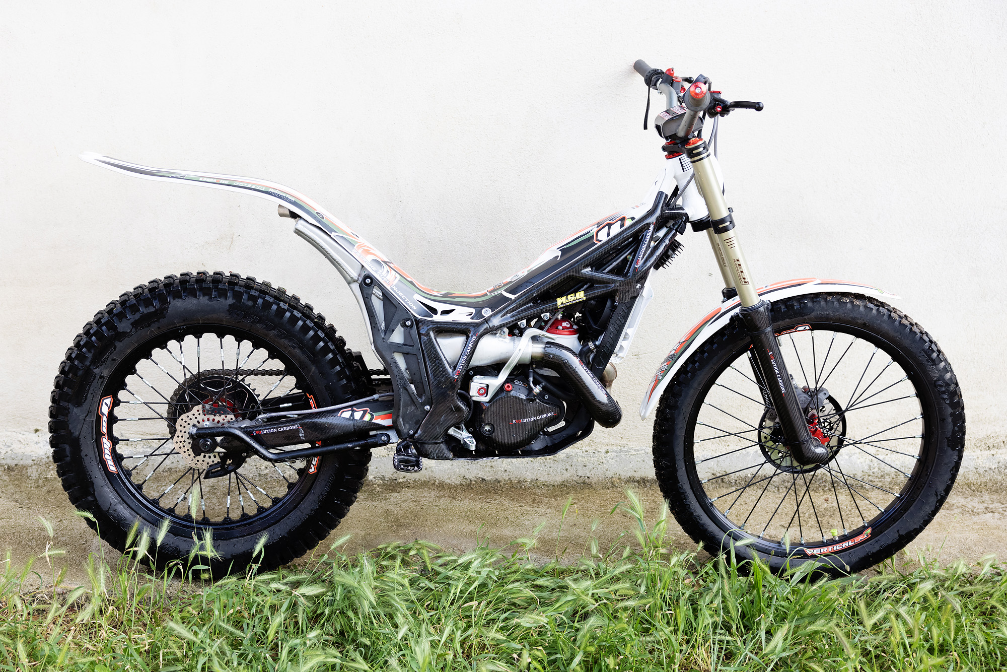 Evo carbone 01